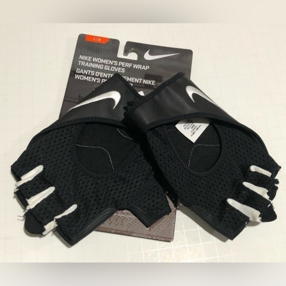 Nike Perf Wrap Training Gloves